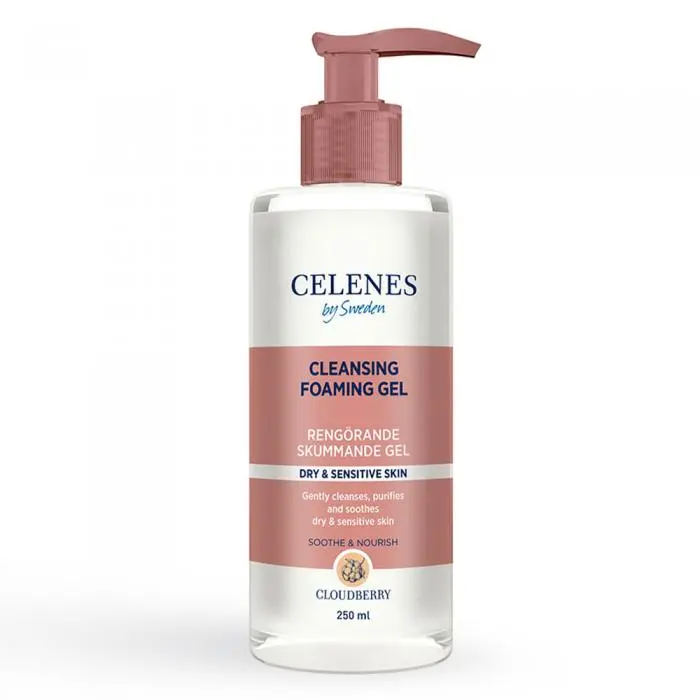 Очищаюча пінка-гель з морошкою для сухої та чутливої шкіри обличчя, Celenes Cloudberry Cleansing Foaming Gel